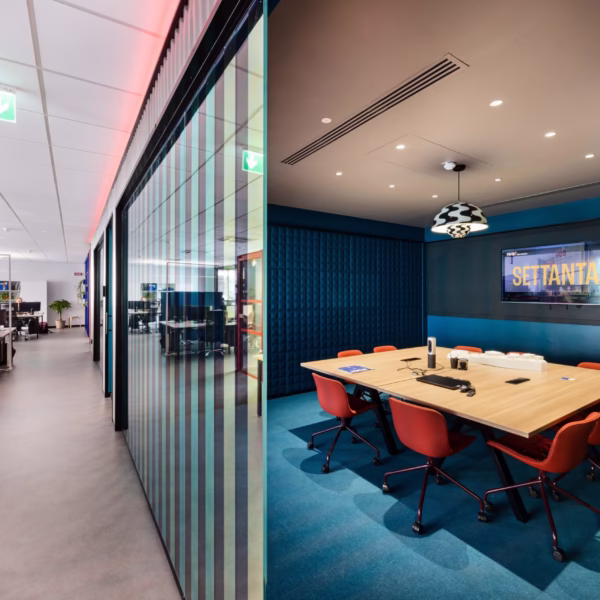 Settanta7 Bureaux