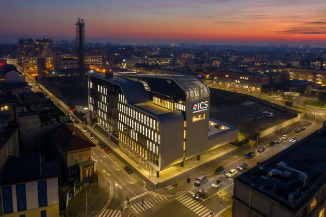ICS School – via Ortles Milan – Photo: Ugo De Berti